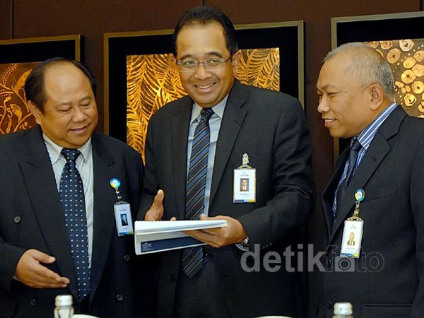 Triwulan I 2014 BJB Raup Laba Rp 326 Miliar