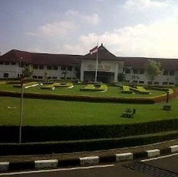 Beragam Versi Dugaan Perkelahian Praja Putri IPDN