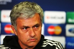 Mourinho Serang Balik Pengritik Chelsea