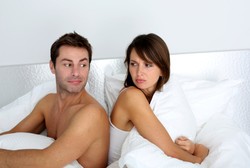 Keluhan Pasutri Tentang Seks Oral: Tergigit, Mual, dan Eneg