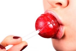 Sensasi Berbeda Menjadi Alasan Pasutri Lakukan Seks Oral