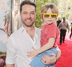 Foto: Lucunya Anak-anak Selebriti Ikut Berpose di Red Carpet