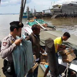 Begini Rumitnya Distribusi Kertas UN di Pulau Terpencil Riau