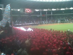 Puluhan Ribu Buruh Menanti Prabowo di GBK