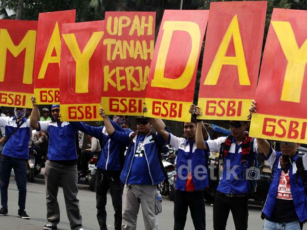 Ribuan Buruh Peringati May Day