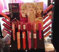 Revlon Luncurkan Lipstik Terbaru Berbentuk Krayon
