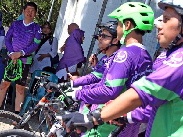 Muamalat Merajut Nusantara