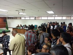 Jaksa Cecar Sri Mulyani Soal Perbedaan Penanganan Bank Century Dibanding Bank IFI