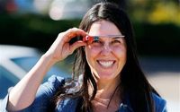 Memereteli Google Glass
