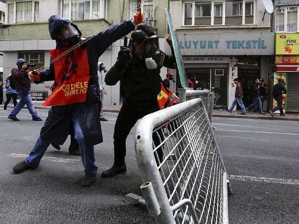 Peringatan May Day di Turki Ricuh