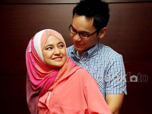 Momen-momen Mesra Marshanda dan Ben Kasyafani