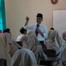 Hardiknas, Bupati Anas Jadi Motivator Pendidikan di MAN Banyuwangi