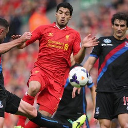 Suarez, Tumpuan Si Merah untuk Cetak Banyak Gol ke Gawang Palace