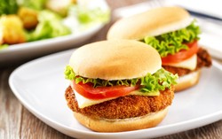 DNA Babi Ditemukan dalam Burger Ayam Halal di Birmingham Inggris