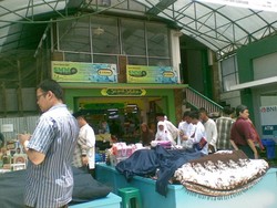 Wisata Edukasi di Pesantren Daarud Tauhiid, Bandung