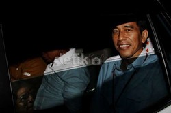 Tour d Java, Jokowi Sambangi Rumah Para Kyai