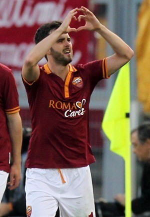 Garcia Pede Pjanic Bertahan