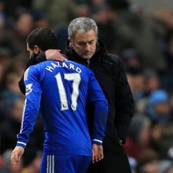 Mourinho: Hazard Harus Berkorban Lebih Banyak untuk Tim