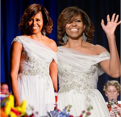 Makan Malam Bareng Selebriti, Michelle Obama Tampil Seperti Princess