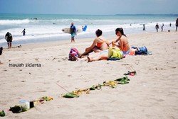 Bikini-bikini Penghias Pantai Kuta