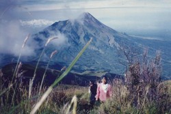 Naik ke Gunung Merbabu, Luar Biasa Indah!