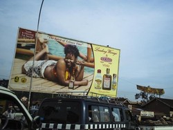 Wow, Afrika Memang Suka yang Besar-besar