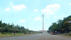 Akan Dimandikan, Akses Menuju Tugu Monas Ditutup