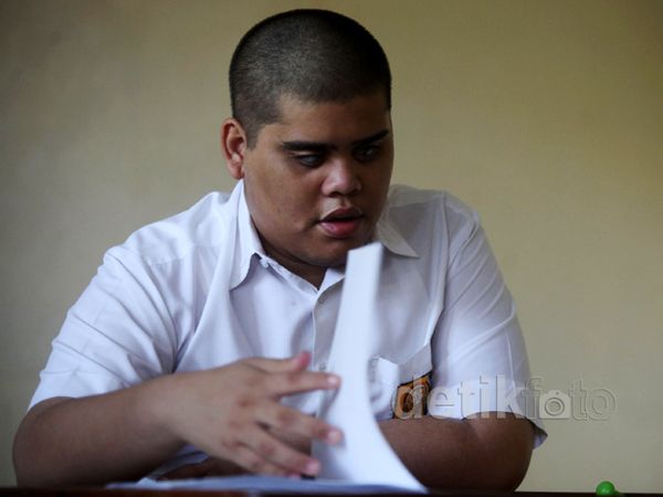 Siswa SLB-A Ceria Jalani UN