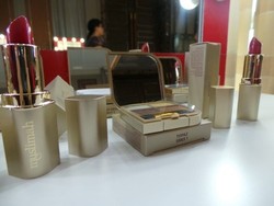 Sophie Paris Rilis Kosmetik Halal untuk Wanita Muslimah