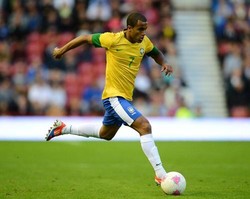 Lucas Moura Terinspirasi Piala Dunia 2002