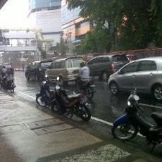 Sejumlah Wilayah di Surabaya dan Sidoarjo Diguyur Hujan