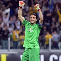Ucapan Terima Kasih Buffon untuk Roma