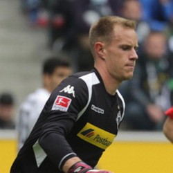 Ter Stegen: Saya Main di Barca Musim Depan