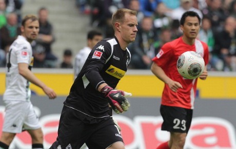 Ter Stegen: Saya Main di Barca Musim Depan