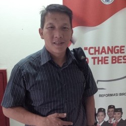 Atlet Angkat Besi Tunjukkan Peningkatan Angkatan