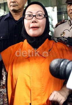 Ratu Atut Jalani Sidang Perdana Pagi Ini