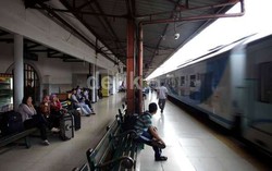 Perang Bandwith Internet Saat Mencari Tiket KA Mudik