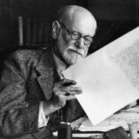Studi Kasus Sigmund Freud Dirangkai Menjadi Novel
