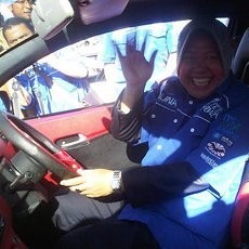 ITS Siap Bikin Mobil Listrik untuk Risma