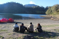 Ranu Kumbolo, Surga Kecil di Gunung Semeru