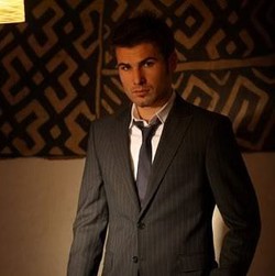 Adrian Mutu Jadi Bintang Video Klip Snoop Dogg