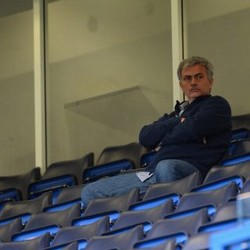 Chelsea Terancam Tanpa Gelar, Bagaimana Masa Depan Mourinho?