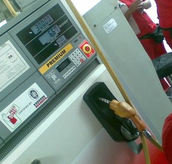 Teknologi Sudah Tua, Kilang Pertamina Hanya Bisa Produksi Bensin RON 65-70