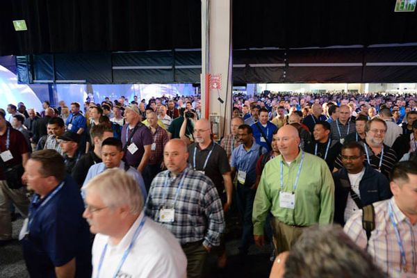 Serunya Pesta EMC di Las Vegas