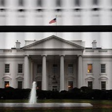 Rombongan Anak Obama Dikuntit Mobil Misterius, Gedung Putih Ditutup