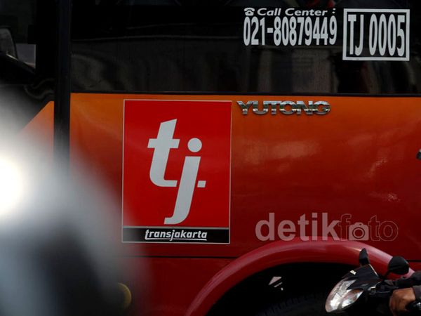 TransJ Akan Tinggalkan Bus Buatan China