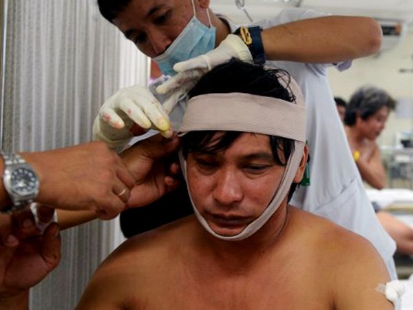 Ledakan Gudang Senjata di Manila Lukai 23 Orang