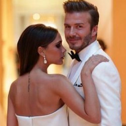 Victoria dan David Beckham yang Kian Mesra