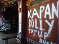 Warga Dolly Menolak Penutupan