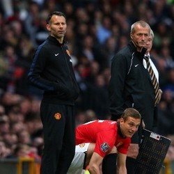 Vidic Dukung Giggs Jadi Manajer Setan Merah di Masa Depan